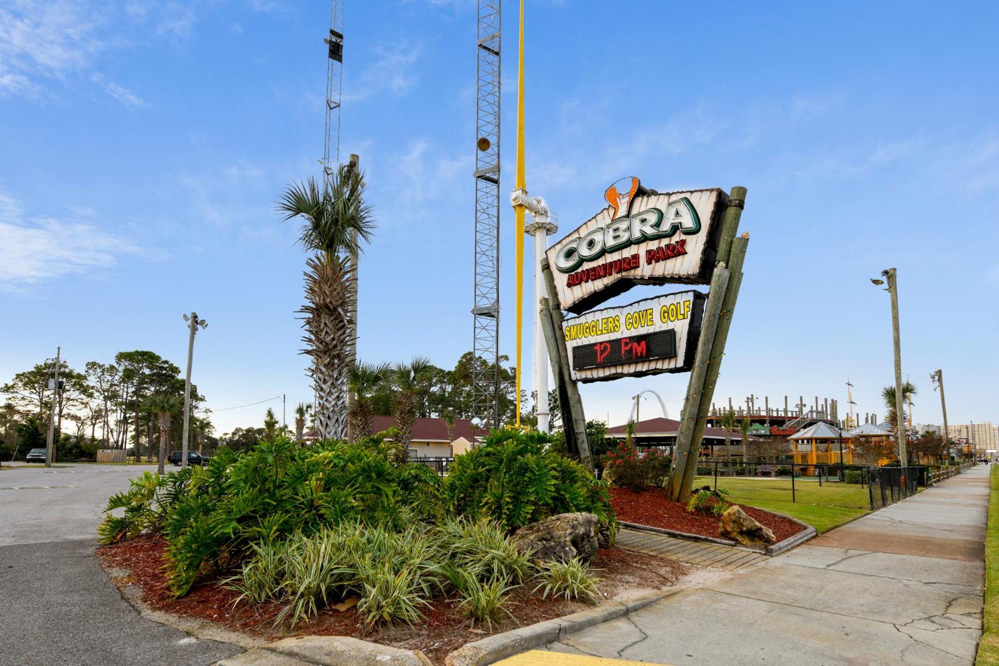 Emerald Beach #636 By Book That Condo Panama City Beach Exterior photo