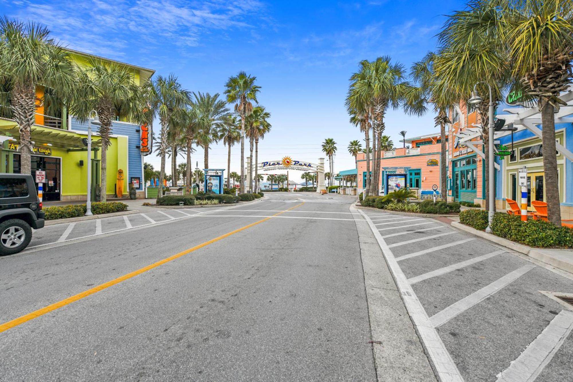 Emerald Beach #636 By Book That Condo Panama City Beach Exterior photo